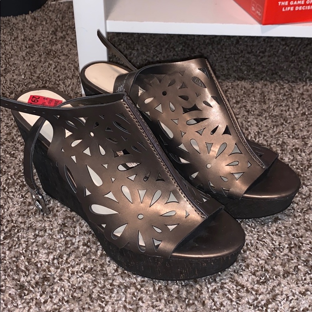 Nine West Bronze Wedges